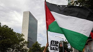 Ministers gather at UN for delayed Israel-Palestine meeting