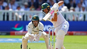 Mulder turns down shot at 400
