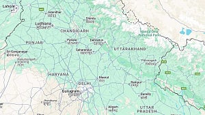 6 die as helicopter crashes in India: ANI