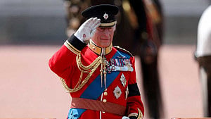 King Charles honours air crash victims