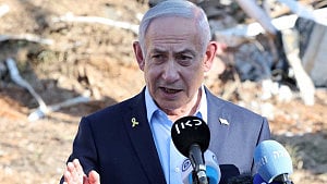 Netanyahu declares historic win
