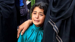 Israeli tank shelling kills 45 people awaiting aid in Gaza: ministry