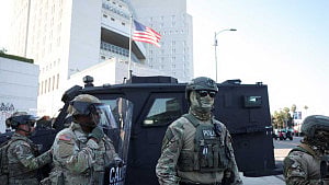Trump can keep National Guard deployed to LA: court