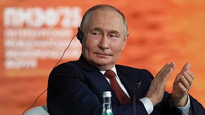 Putin says 'the whole of Ukraine is ours' - in theory