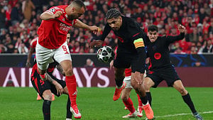 Flick proud of 10-man Barca’s bravery