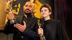 Oscar-winning Palestinian director released after arrest