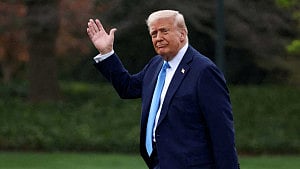 Trump says he is not joking about third term
