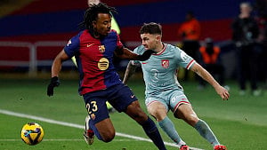 Simeone backs defender Galan