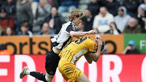 Gordon red card huge blow for Newcastle