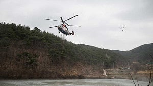 S Korea battles worst ever wildfires