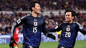 Kamada, Kubo strike as Japan qualify for World Cup