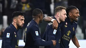 Juve leave it late against Verona