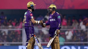 De Kock, spinners power KKR to thump RR