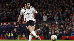 Fulham upset United