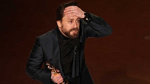 Oscars: Zoe Saldana, Kieran Culkin win supporting actor awards
