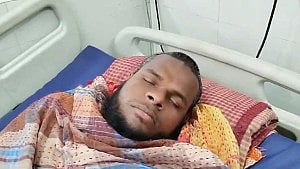 Ansar member from Pangu Hospital unconscious in Suhrawardy