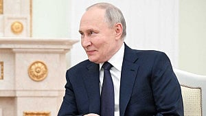 Putin and Qatar's emir to discuss Ukraine and energy