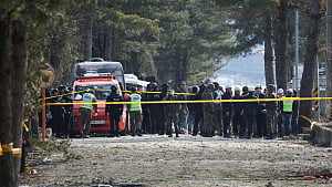 15 hurt as S Korea fighter jets accidentally drop bombs