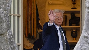 Trump, Putin conclude call on moves to end Ukraine war