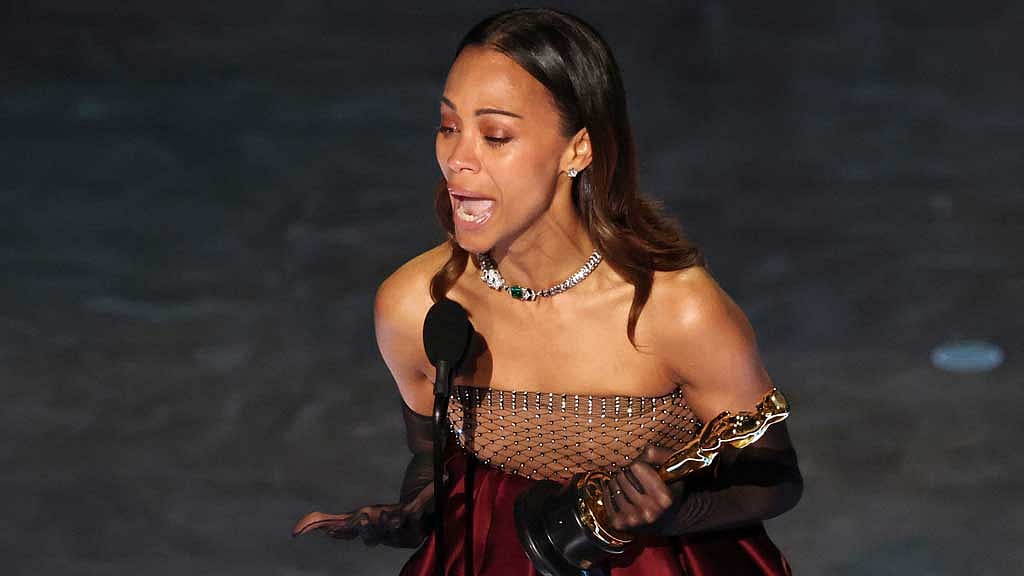 Zoe Saldana wins the Oscar for Best Actress in a Supporting Role for "Emilia Perez" during the Oscars show at the 97th Academy Awards in Hollywood, Los Angeles, California, US, Mar 2, 2025. REUTERS/Carlos Barria