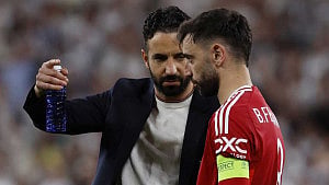 Amorim sidesteps questions on Fernandes, Garnacho