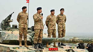 Pakistan's army chief set to get expanded powers