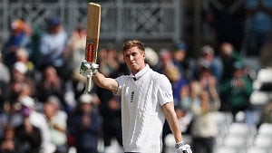Crawley relieved to be back in the runs