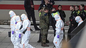 18 injured in knife attack in Hamburg: report