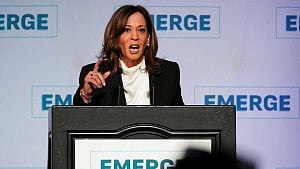 Harris returns to national stage praising Trump opponents' courage