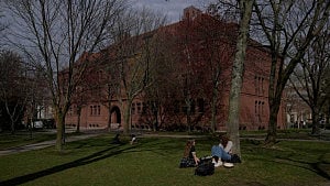 Trump blocks Harvard’s ability to enroll international students