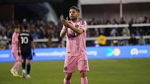 Inter Miami extend Jordi Alba through 2027
