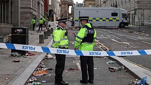 4 injured in Liverpool parade crash ‘very, very ill’: mayor