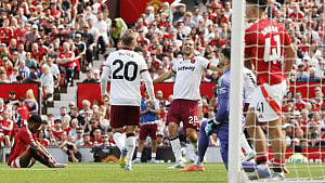 Soucek, Bowen give West Ham first league win at Old Trafford