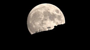 Spanish firm GMV launched GPS for the moon