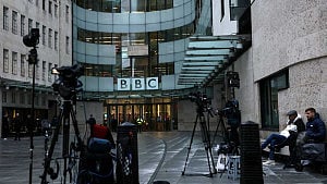 Starmer tells BBC to 'get house in order' after Trump threat