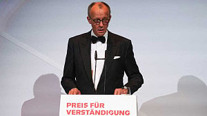 Berlin to lift Israel weapons sales suspension