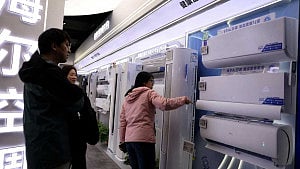 China's factory output, retail sales growth worst in over a year