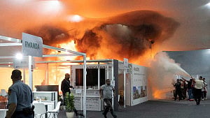 Fire disrupts COP30 climate talks