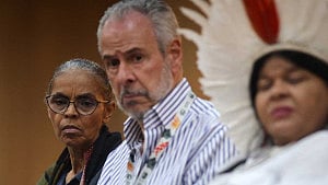 COP30 urges unity ahead of fossil fuel showdown