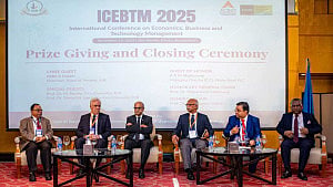 IUB’s global business conference ends
