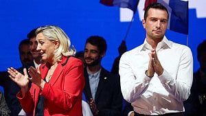 French poll shows Bardella leading presidential race