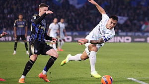 Martinez brace seals Inter win