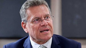 EU eyes stakes in Australian resources projects: trade chief