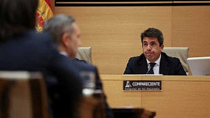 Ex-Valencia leader grilled over deadly floods