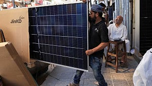 Rooftop solar output exceeds grid demand in some hubs: Pakistan