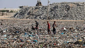 1 killed in Israeli fire in Gaza