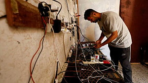 Gaza families still without electricity