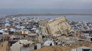 Israel kills Gaza leader: Palestinian militants