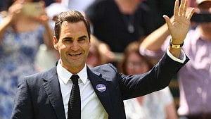 Federer to join Tennis Hall of Fame