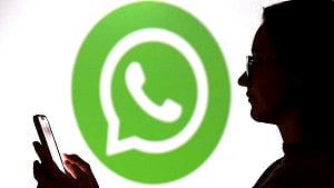 Russia threatens ban on WhatsApp